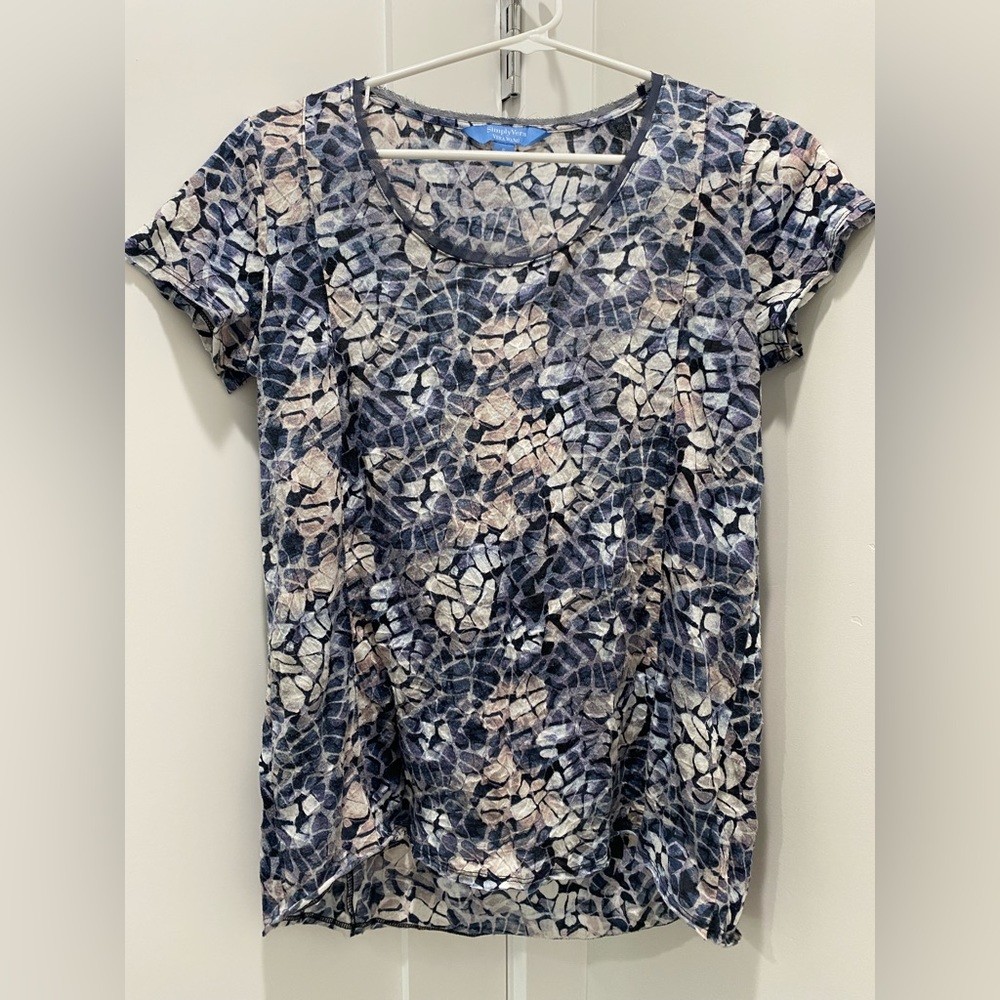 Preloved simply Vera Wang print top size S